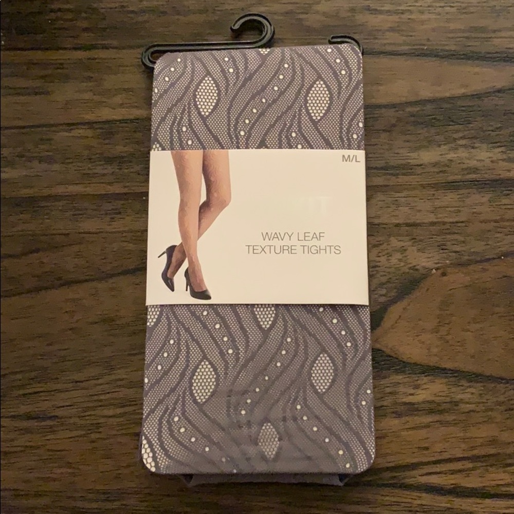 Wavy leaf texture tights